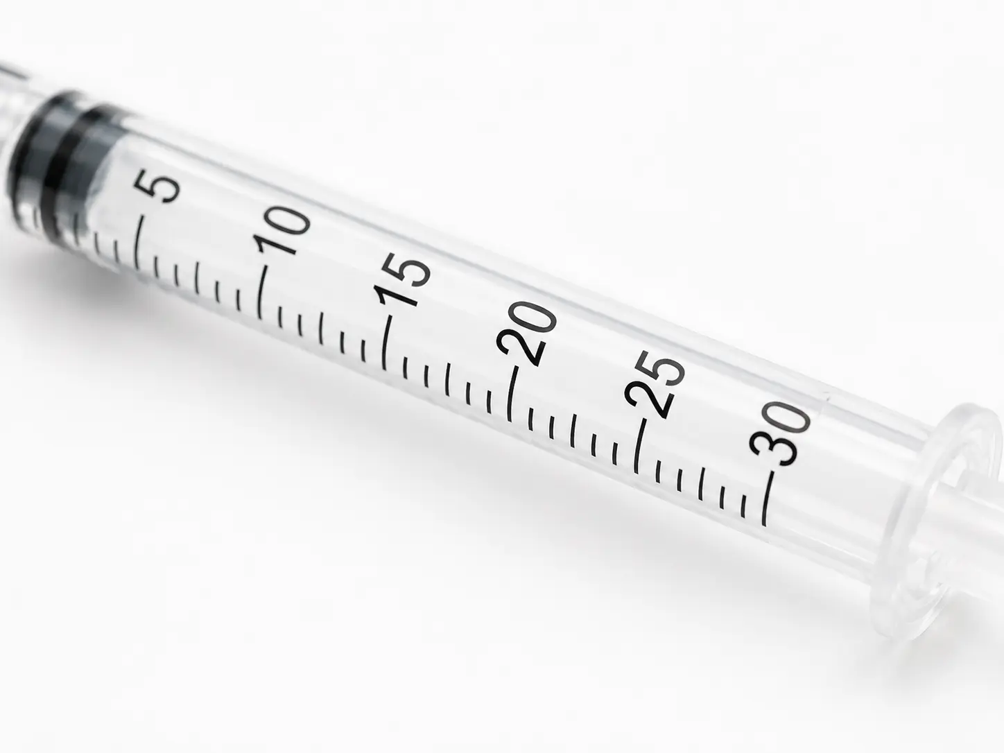 Clear scale markings on insulin syringe